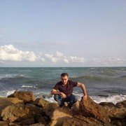  ,   Artur, 25 ,   ,   , c 