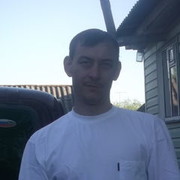  ,   Nik, 42 ,   