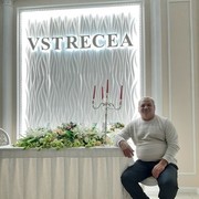  ,  Victor, 60