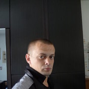  ,   Petro, 39 ,   