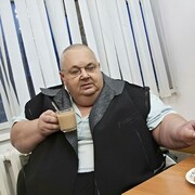  ,   Fat man, 55 ,     