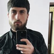  ,  Ash, 21
