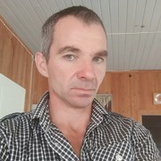  ,   Robert, 48 ,   