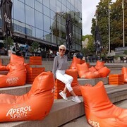  ,   Helena, 54 ,   ,   