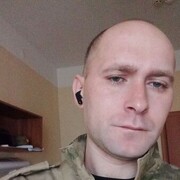  ,   Alex, 36 ,   