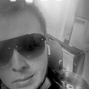  ,  Dima, 26