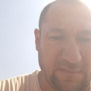  ,  Erike, 39