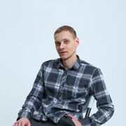  ,  Stanislav, 36