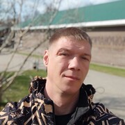  ,   Maxim, 37 ,   ,   , c 
