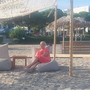  ,   Tina, 41 ,  
