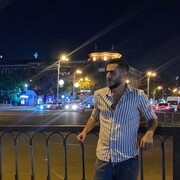  ,   Razmik, 34 ,   ,   