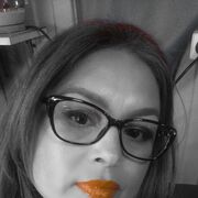  ,   Yanina, 50 ,   c 