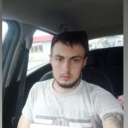  ,  Valentin, 30