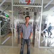 � � ������