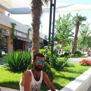  ,   Faroq, 38 ,   