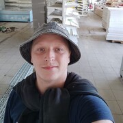  ,  , 24