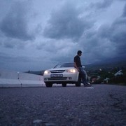  ,   Farrux, 35 ,   ,   , c 