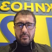  ,  Amir, 42