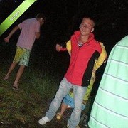  ,   Viktor, 32 ,   ,   , c , 