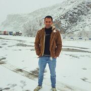  ,   Gevorg, 32 ,   ,   