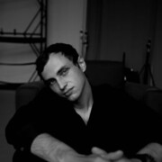  ,   Tony, 31 ,   ,   , c , 