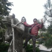  ,   Marat, 40 ,   ,   