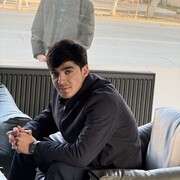  ,  Shahriyor, 32