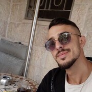 ,   Roee, 27 ,   ,   