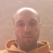  ,  Vadim, 41