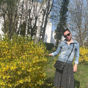   ,  Ilona, 39
