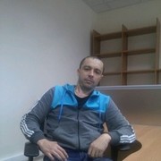  ,   Vitalik, 47 ,   