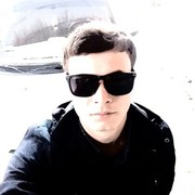  ,  Aziz, 32