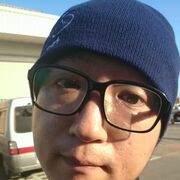  ,   Lion, 39 ,     , c , 