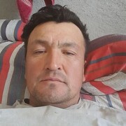  ,  Foziljon, 42