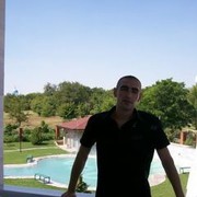  ,   Maxim, 44 ,   