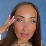  ,   Eva, 43 ,   ,   , c , 