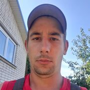  ,  Edgar, 33