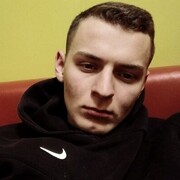  ,  Gera, 33
