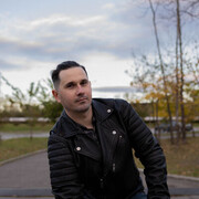  ,   Alex, 30 ,   ,   , c , 