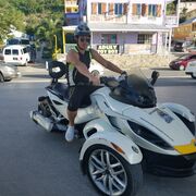  ,   Iyra, 40 ,   ,   