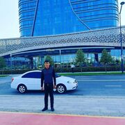  ,   Artur, 32 ,   ,   