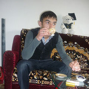  ,  Artur, 34