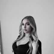  , 