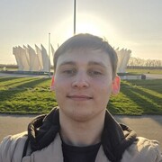  ,  Viktor, 22