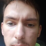  Saint-Germain-en-Laye,   Maksim, 18 ,   ,   