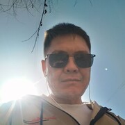  -,   Armani, 49 ,     , c , 