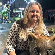  ,   Elena, 38 ,     