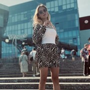  -,   , 19 ,   