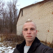  ,   Maksim, 32 ,   ,   , c 
