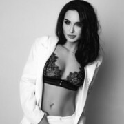  ,   Intrigue, 32 ,   ,   , c , 